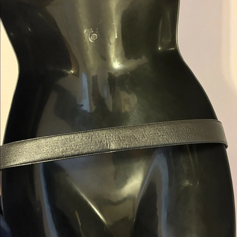Tumi Black Leather Belt with Silver Metal Buckle